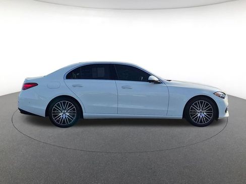 Used 2025 Mercedes-Benz C 300 4MATIC Sedan image 4