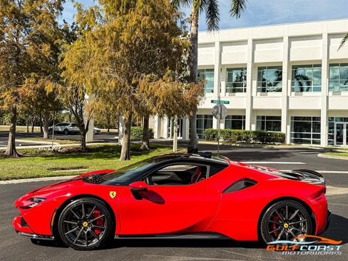 Used 2023 Ferrari SF90 Stradale image 38