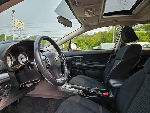 Used 2013 Subaru Impreza 2.0i Premium image 11