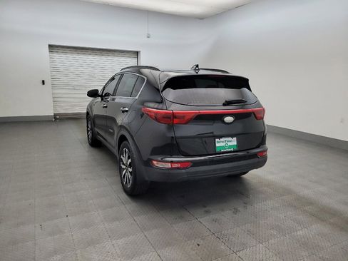 Used 2018 Kia Sportage EX w/ EX Technology Package FWD image 5