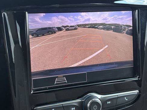 Used 2023 Chevrolet Traverse LS FWD image 30