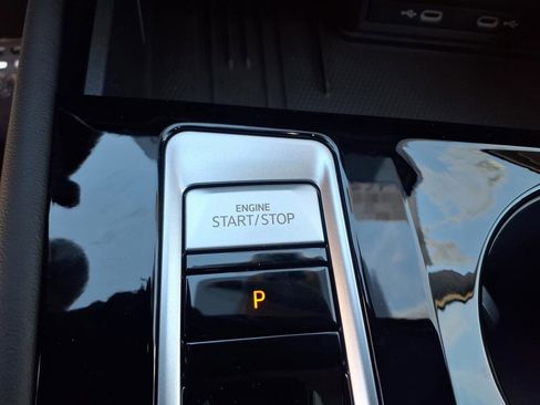 New 2026 Volkswagen Atlas SEL Premium R-Line image 31