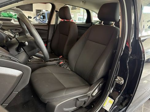 Used 2016 Ford Focus S image 10