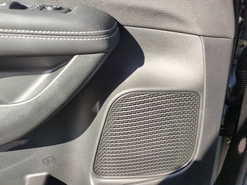 New 2026 Chrysler Pacifica Limited w/ S Appearance Package image 27