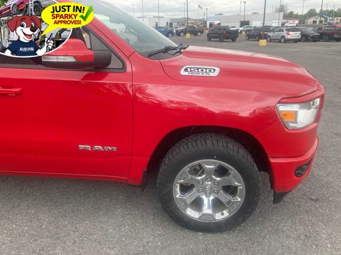 Used 2019 RAM 1500 Big Horn AWD/4WD image 5