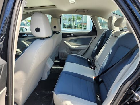 New 2025 Volkswagen Jetta SE image 17