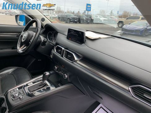 Used 2018 MAZDA CX-5 Grand Touring w/ Premium Package image 12