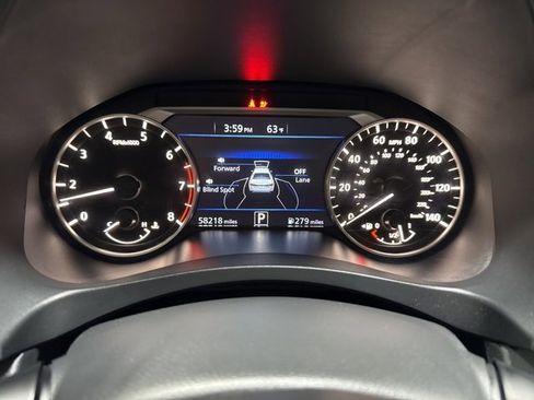 Used 2019 Nissan Altima 2.5 SV image 16