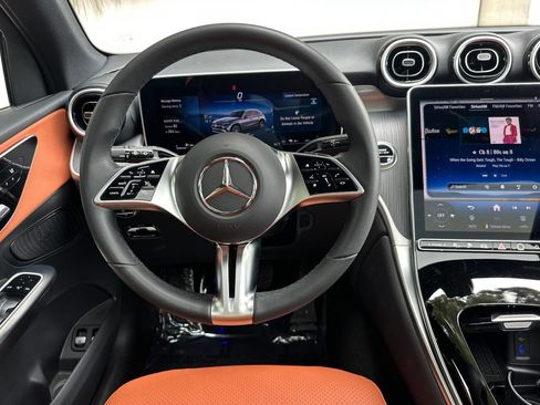 Certified 2025 Mercedes-Benz GLC 350e 4MATIC image 18