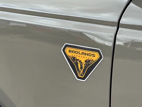 New 2026 Ford Bronco Badlands AWD/4WD image 6