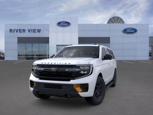 New 2025 Ford Expedition Tremor image 2