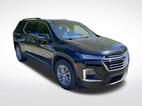 Used 2023 Chevrolet Traverse LT w/ LPO, Floor Liner Package AWD/4WD image 9