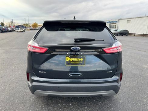 Used 2022 Ford Edge SEL image 4