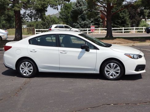 Used 2022 Subaru Impreza 2.0i AWD/4WD image 3