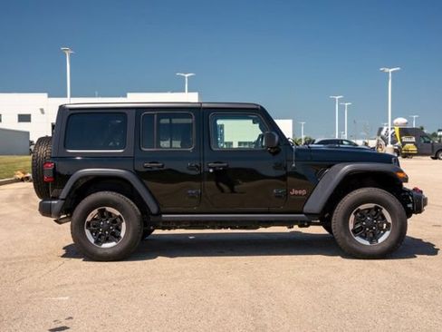 Used 2018 Jeep Wrangler Unlimited Rubicon AWD/4WD image 8