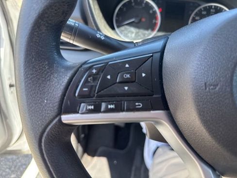 Used 2022 Nissan Sentra S FWD image 28