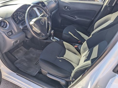 Used 2015 Nissan Versa Note SV image 9