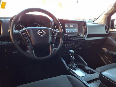 Used 2025 Nissan Frontier S w/ S Utility Package image 9