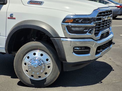 New 2025 RAM 4500 Tradesman image 3