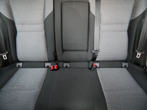 Used 2023 Nissan Rogue SV AWD/4WD image 13