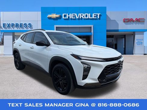 Certified 2024 Chevrolet Trax ACTIV w/ Sunroof Package FWD image 1