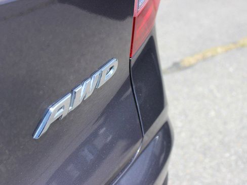Used 2022 Honda Pilot EX-L image 12