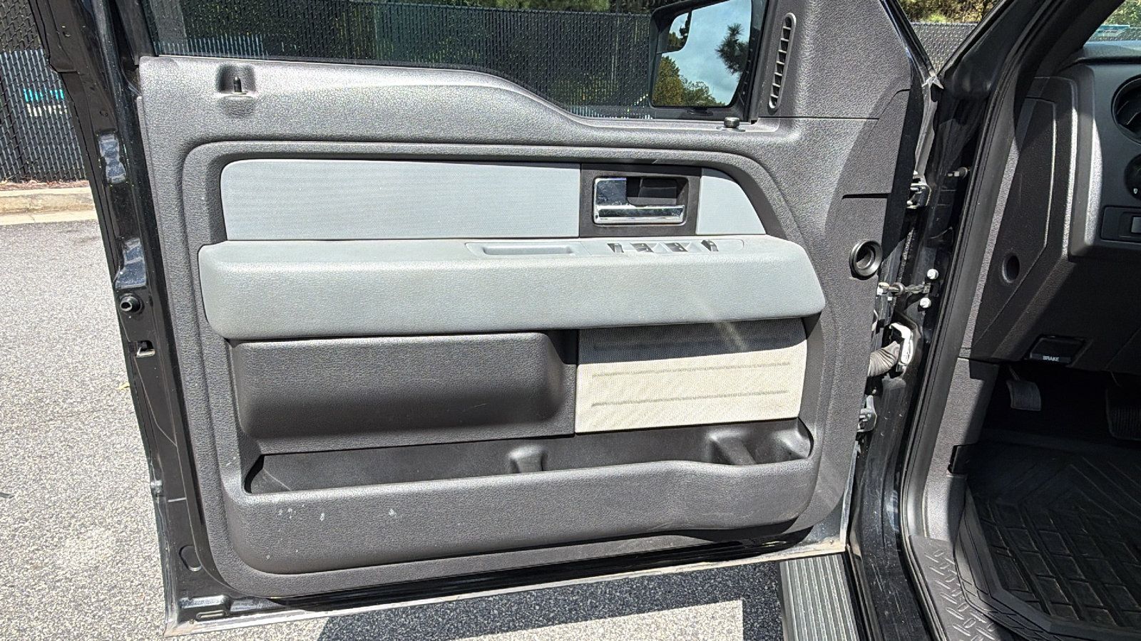 Used 2014 Ford F150 STX w/ Equipment Group 201A Mid AWD/4WD image 14