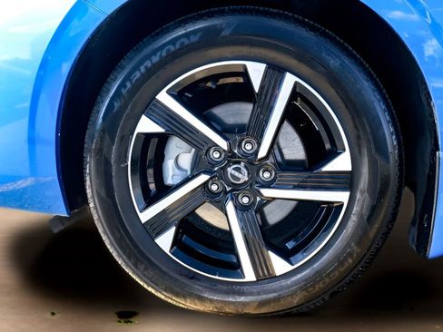 Used 2025 Nissan Sentra SV image 25