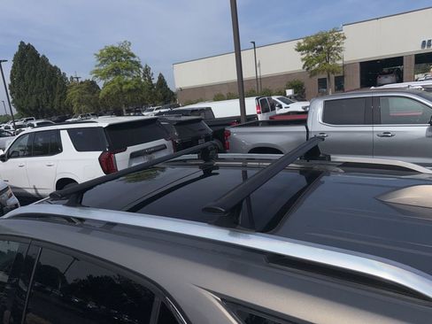 Used 2018 Chevrolet Equinox Premier image 5