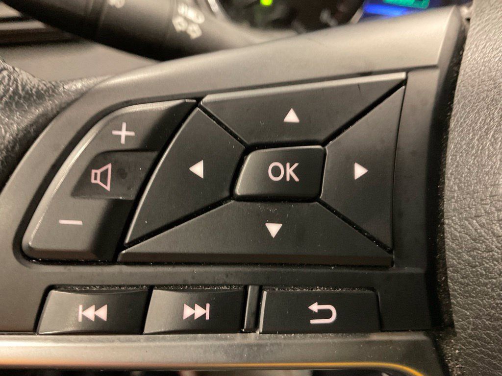 Used 2019 Nissan Rogue SL AWD/4WD image 19