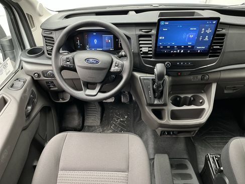 New 2026 Ford Transit 250 148 Medium Roof RWD image 10