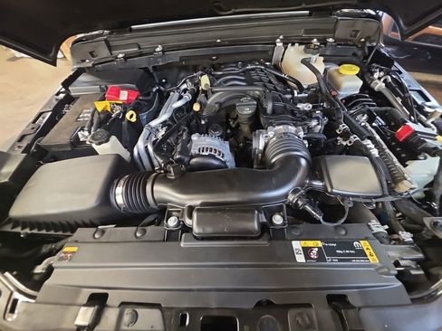 Used 2022 Jeep Wrangler Unlimited Sport AWD/4WD image 15