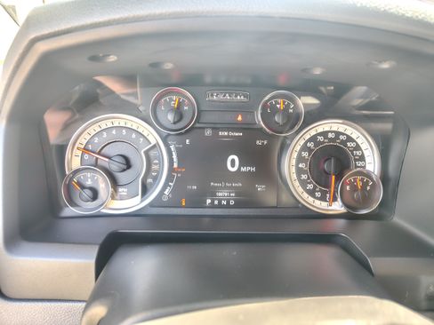 Used 2018 RAM 1500 Big Horn AWD/4WD image 26
