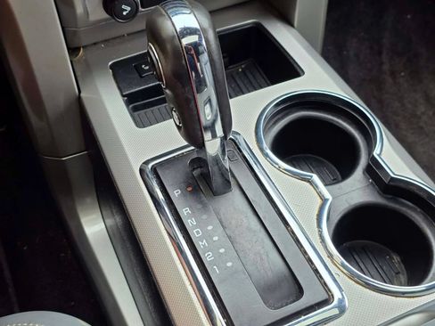 Used 2011 Ford F150 Lariat Limited RWD image 25