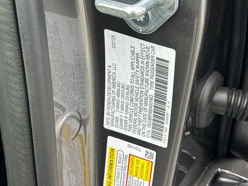 Used 2025 Acura TLX Technology Package image 30