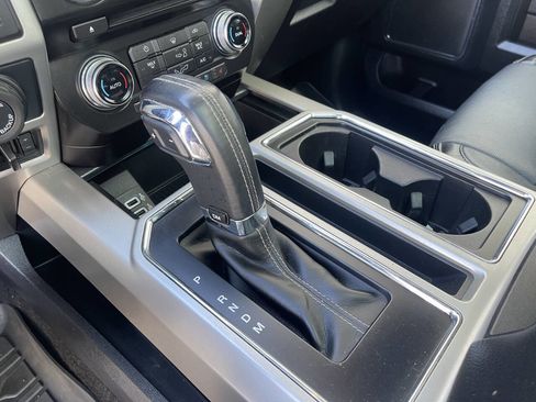 Used 2018 Ford F150 Lariat w/ Equipment Group 502A Luxury AWD/4WD image 20