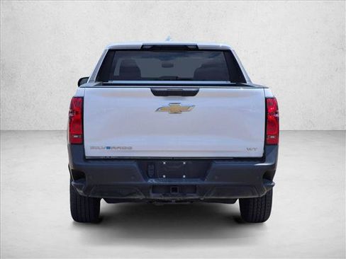 Used 2024 Chevrolet Silverado EV W/T AWD/4WD image 7