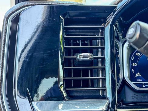 Used 2023 Chevrolet Silverado 1500 LT AWD/4WD image 44