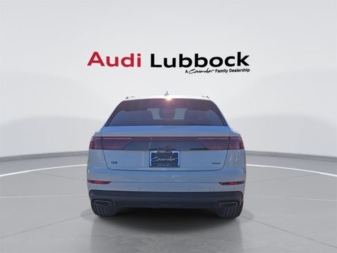 New 2026 Audi Q8 Premium image 8