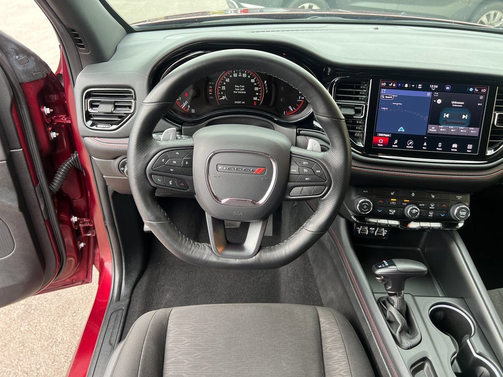 Used 2025 Dodge Durango GT AWD/4WD image 13