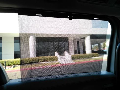 Used 2024 Toyota Sienna XLE image 32