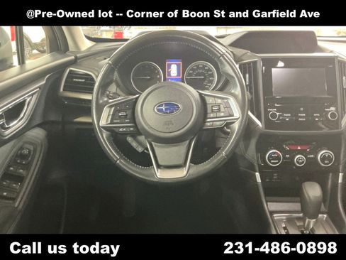 Used 2023 Subaru Forester Premium image 14