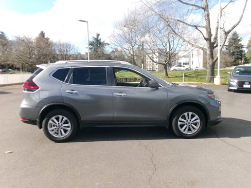 Used 2018 Nissan Rogue S w/ S Value Package image 6