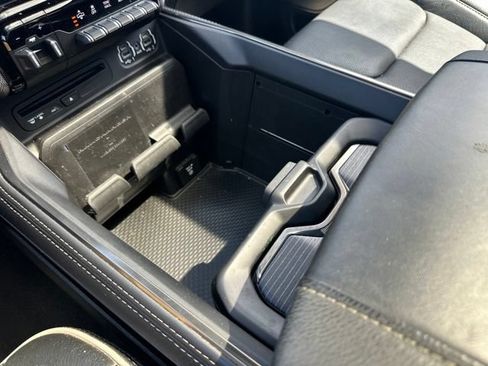 Used 2019 RAM 1500 Limited AWD/4WD image 21
