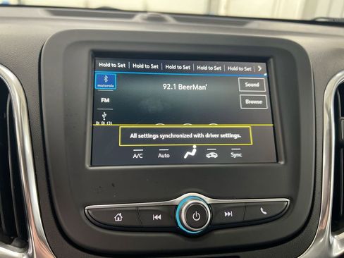 Used 2019 Chevrolet Equinox LT FWD image 14