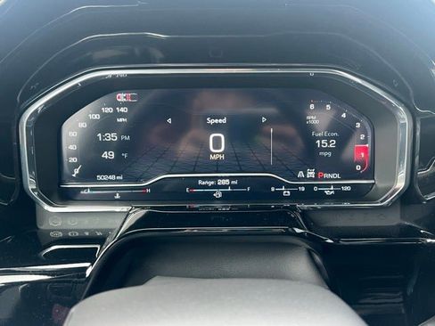 Used 2025 GMC Sierra 1500 SLT image 11