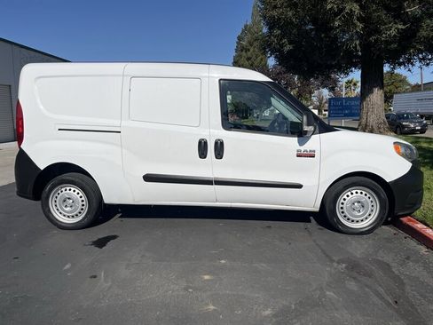 Used 2019 RAM ProMaster City Tradesman image 14