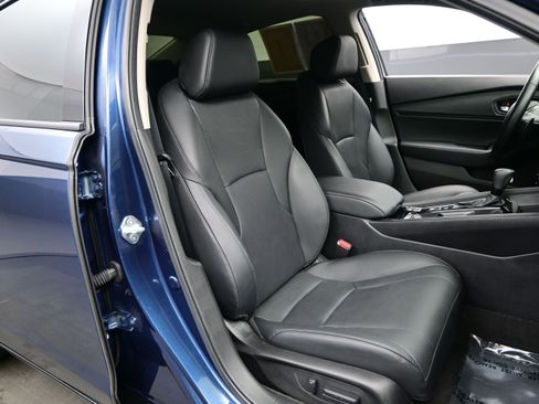 Used 2025 Honda Accord EX-L image 14