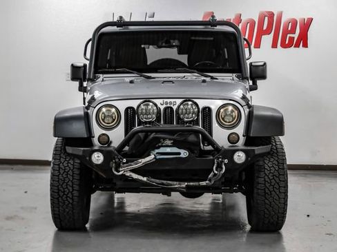 Used 2015 Jeep Wrangler Unlimited Sport w/ Quick Order Package 24S AWD/4WD image 7