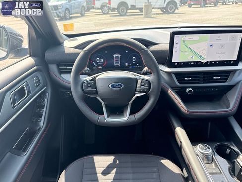 New 2026 Ford Explorer ST-Line w/ Premium Package RWD image 28